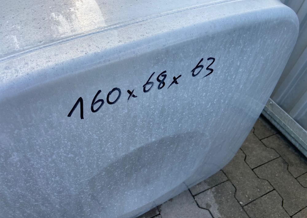 Zbiornik paliwa MAN TGX TGS 600 litrów bak - Rezervor combustibil pentru Camion: Foto 5 Zbiornik paliwa MAN TGX TGS 600 litrów bak - Rezervor combustibil pentru Camion: Foto 5