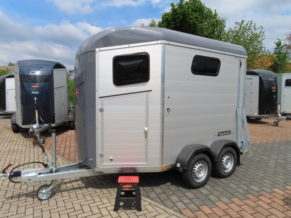 Böckmann Pferdeanhänger, Portax,Sondermodell Aluboden, Sattelkam. - Remorcă transport cai: Foto 4 Böckmann Pferdeanhänger, Portax,Sondermodell Aluboden, Sattelkam. - Remorcă transport cai: Foto 4