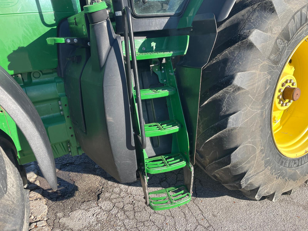 JOHN DEERE 8370 R - Tractor agricol: Foto 5 JOHN DEERE 8370 R - Tractor agricol: Foto 5