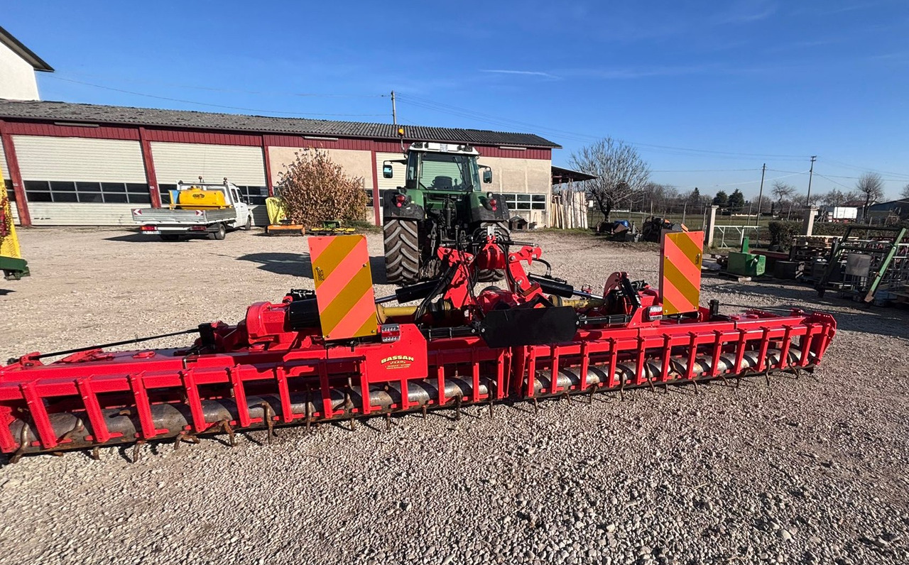 MASCHIO ERPICE ROTANTE AQUILA 6000 RAPIDO - Freză de pământ: Foto 2 MASCHIO ERPICE ROTANTE AQUILA 6000 RAPIDO - Freză de pământ: Foto 2