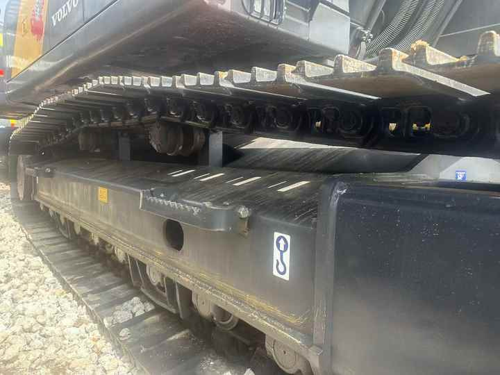 Excavator pe şenile High Quality volvo  EC240 Construction Machinery Low Hours 21ton Used volvo Excavator for Sale [ Copy ] [ Copy ] [ Copy ] [ Copy ] [ Copy ] [ Copy ]: Foto 6