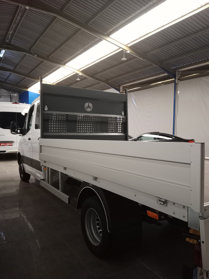 MERCEDES-BENZ SPRINTER 519 - Camion platformă: Foto 4 MERCEDES-BENZ SPRINTER 519 - Camion platformă: Foto 4
