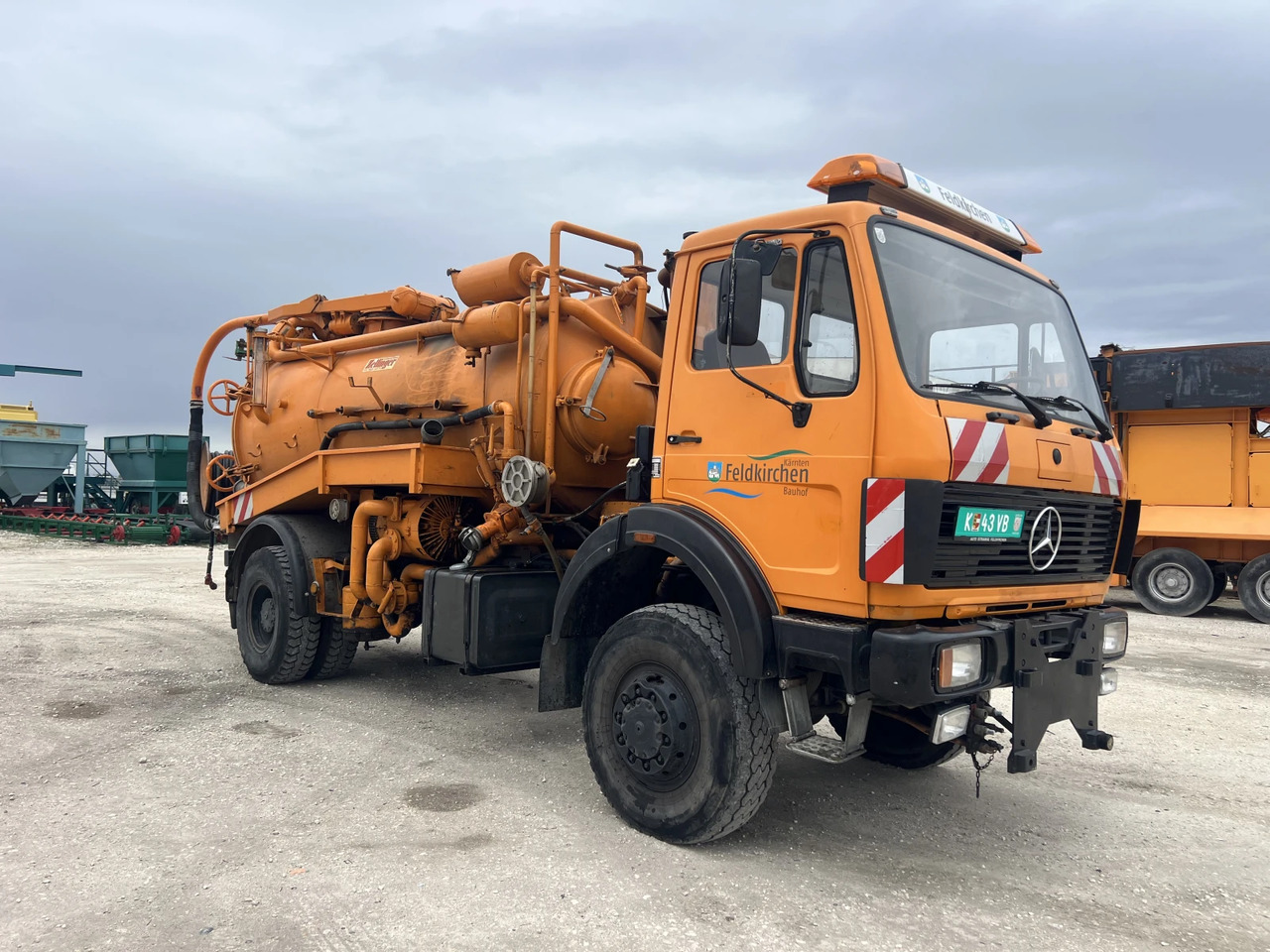 Mercedes-Benz 1928 4x4, ВОМА, Две камери, Внос , - Maşină pentru vidanjări: Foto 4 Mercedes-Benz 1928 4x4, ВОМА, Две камери, Внос , - Maşină pentru vidanjări: Foto 4