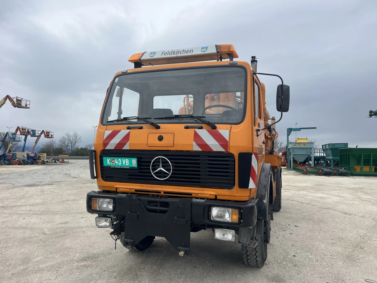 Mercedes-Benz 1928 4x4, ВОМА, Две камери, Внос , - Maşină pentru vidanjări: Foto 3 Mercedes-Benz 1928 4x4, ВОМА, Две камери, Внос , - Maşină pentru vidanjări: Foto 3