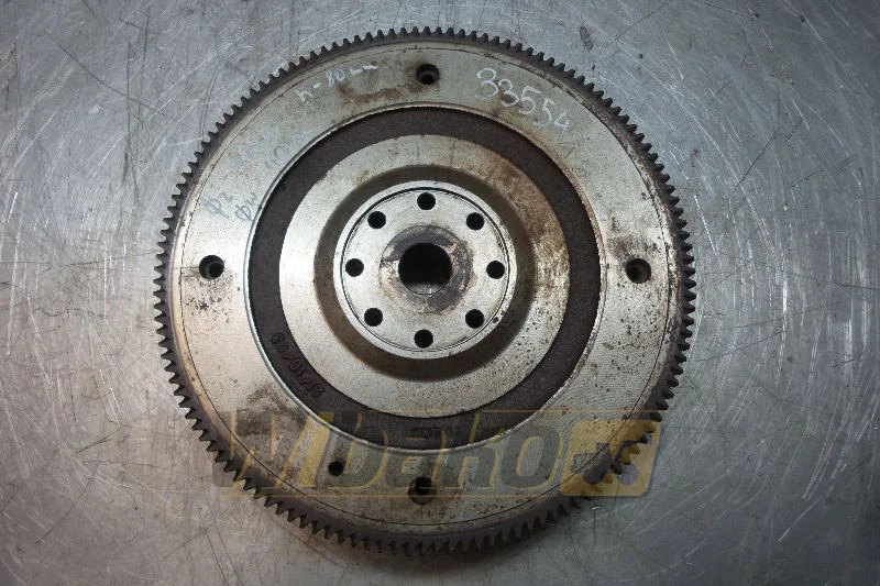 Iveco F4AE0684EX* - Volant pentru Utilaje constructii: Foto 1 Iveco F4AE0684EX* - Volant pentru Utilaje constructii: Foto 1