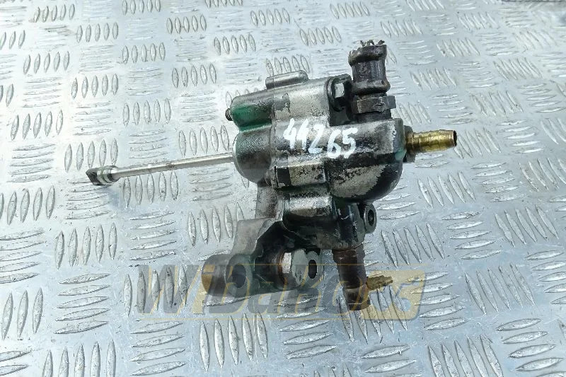 Volvo 05W183 20411997/20440371 - Pompă de combustibil pentru Utilaje constructii: Foto 1 Volvo 05W183 20411997/20440371 - Pompă de combustibil pentru Utilaje constructii: Foto 1