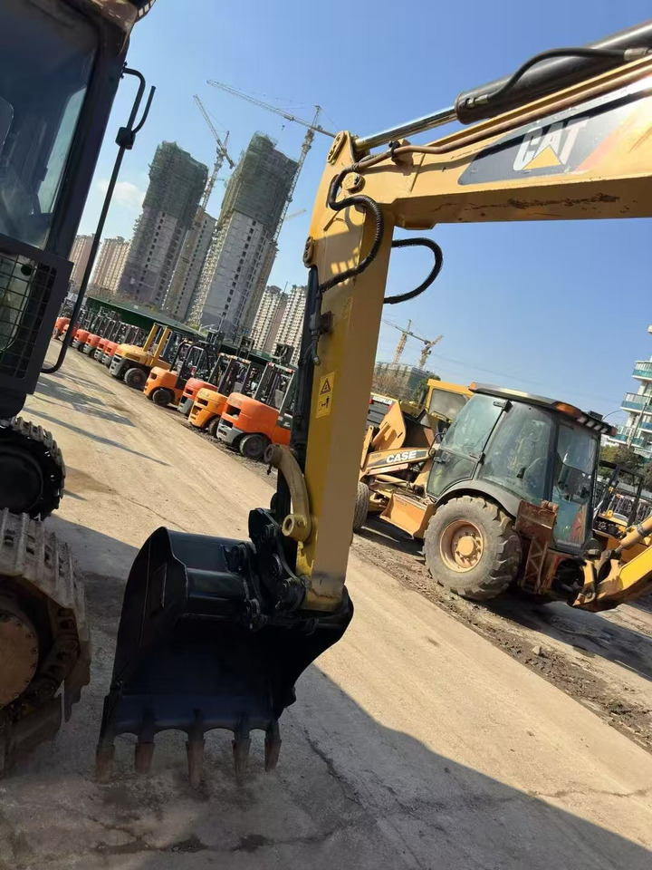 CATERPILLAR 306E - Excavator pe şenile: Foto 2 CATERPILLAR 306E - Excavator pe şenile: Foto 2