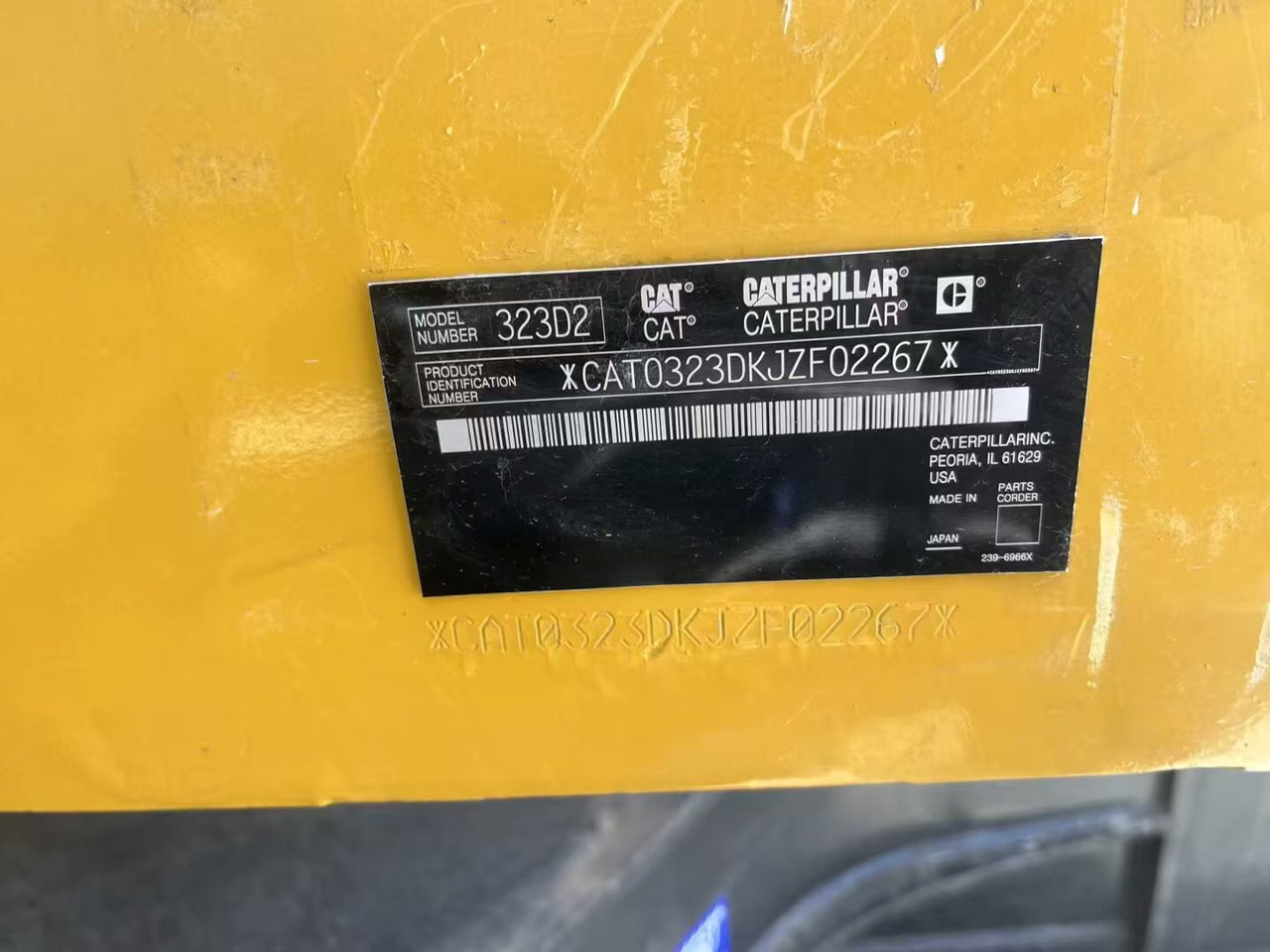 Excavator pe şenile CATERPILLAR 323D2L: Foto 15 Excavator pe şenile CATERPILLAR 323D2L: Foto 15