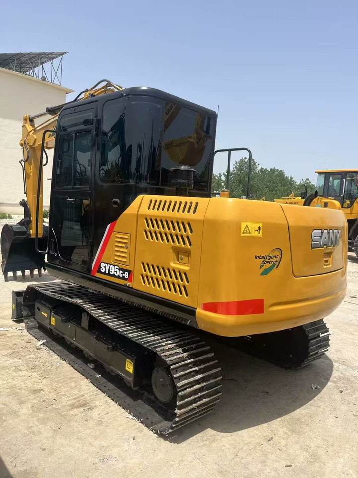 Excavator pe şenile CATERPILLAR 323D2L: Foto 8 Excavator pe şenile CATERPILLAR 323D2L: Foto 8
