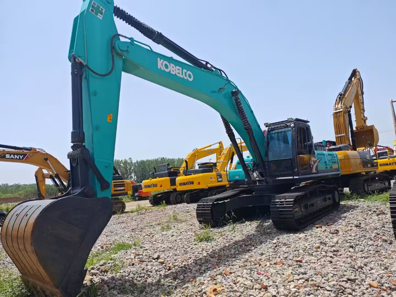 KOBELCO SK350D - Excavator pe şenile: Foto 1 KOBELCO SK350D - Excavator pe şenile: Foto 1