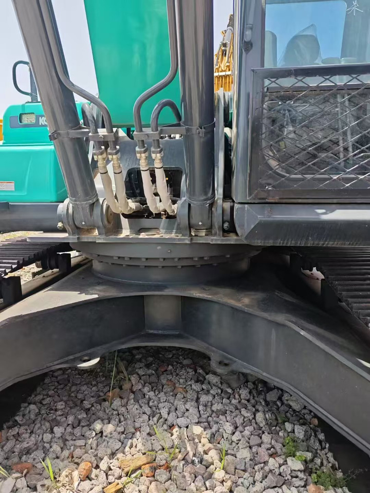 KOBELCO SK350D - Excavator pe şenile: Foto 4 KOBELCO SK350D - Excavator pe şenile: Foto 4