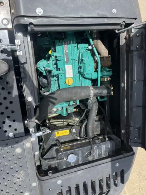 VOLVO EC140 - Excavator pe şenile: Foto 4 VOLVO EC140 - Excavator pe şenile: Foto 4