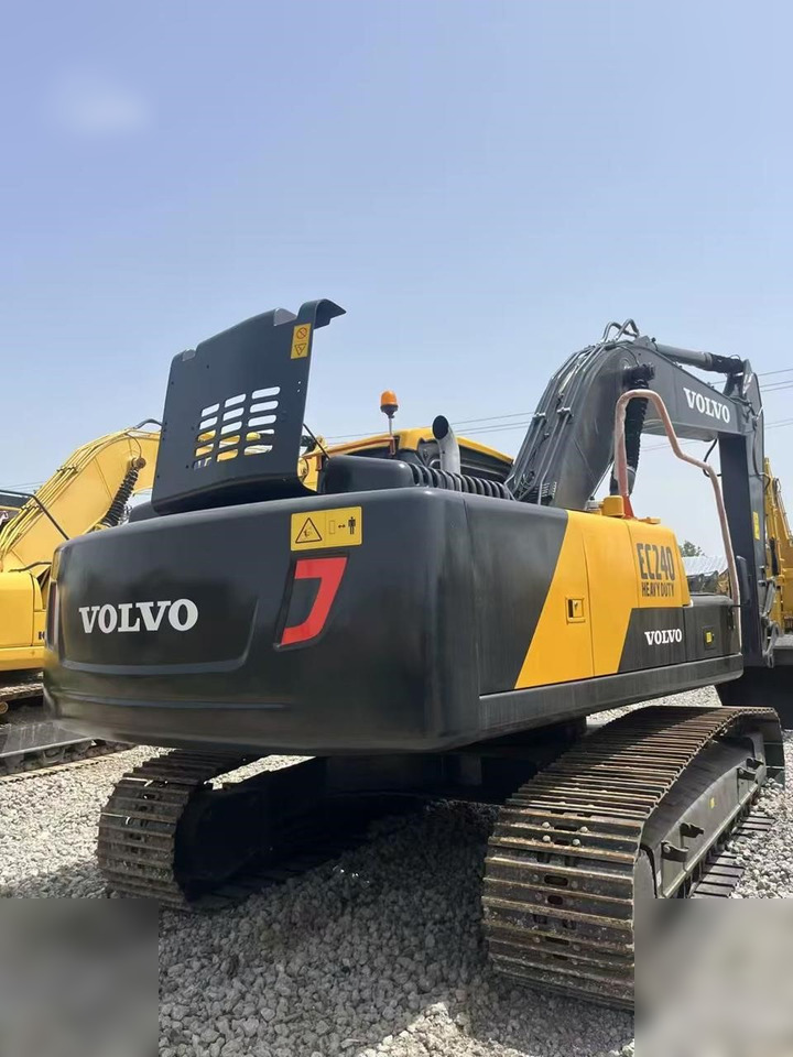 VOLVO EC240 - Excavator pe şenile: Foto 5 VOLVO EC240 - Excavator pe şenile: Foto 5
