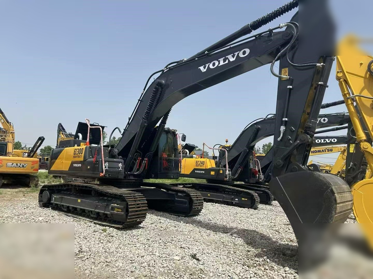 VOLVO EC300 - Excavator pe şenile: Foto 1 VOLVO EC300 - Excavator pe şenile: Foto 1