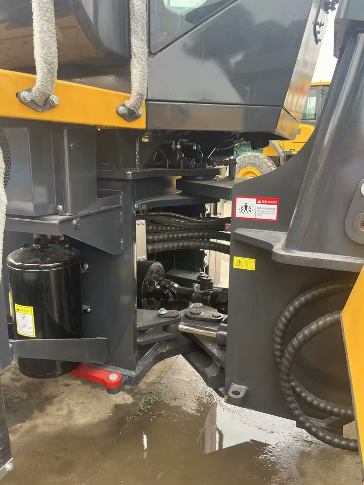 XCMG ZL50GN - Încărcător frontal pe pneuri: Foto 5 XCMG ZL50GN - Încărcător frontal pe pneuri: Foto 5