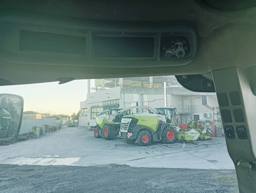 Case IH Maxxum 140 - Tractor agricol: Foto 2 Case IH Maxxum 140 - Tractor agricol: Foto 2