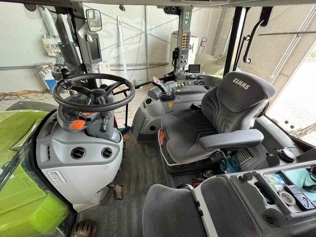 Claas Arion 440 - Tractor agricol: Foto 2 Claas Arion 440 - Tractor agricol: Foto 2