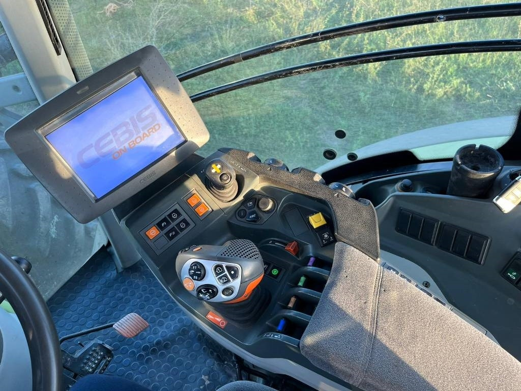 Claas Axion 870 Cmatic - Tractor agricol: Foto 5 Claas Axion 870 Cmatic - Tractor agricol: Foto 5