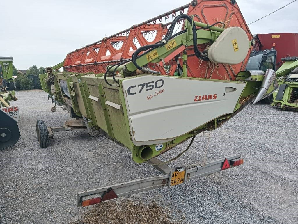 Claas C 750 - Heder: Foto 1 Claas C 750 - Heder: Foto 1
