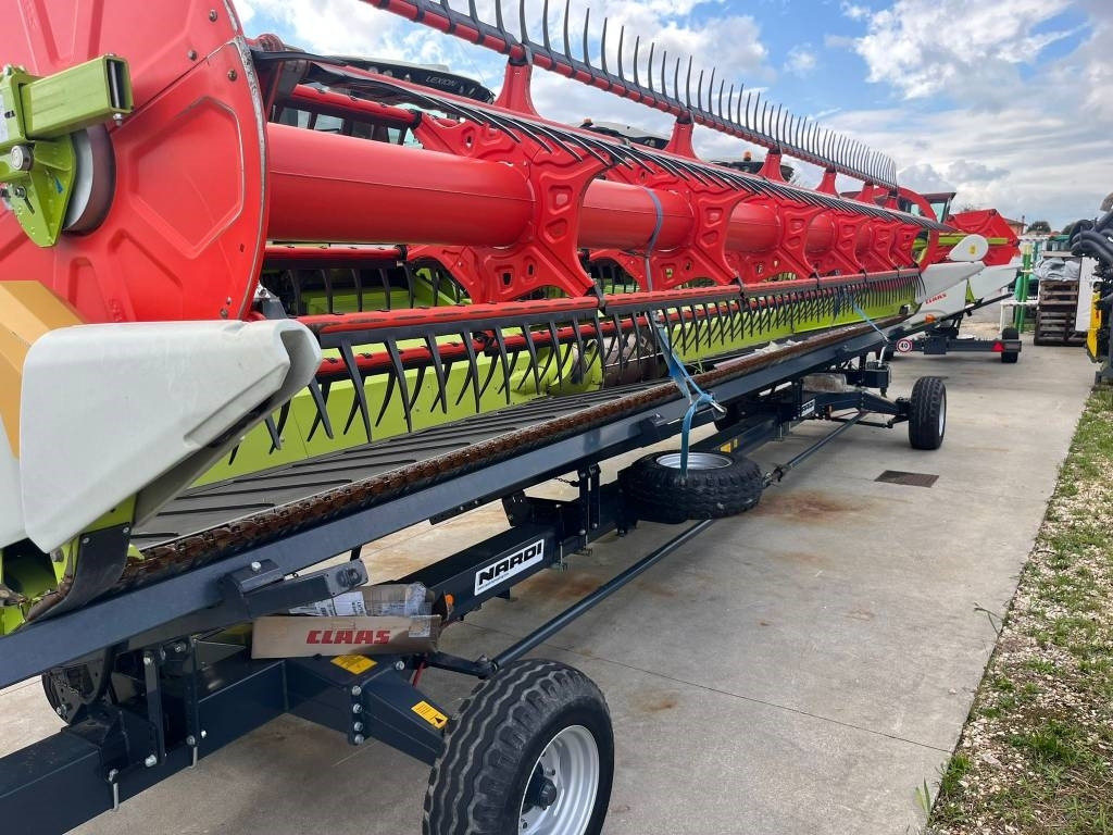 Claas CONVIO FLEX 930 - Utilaje pentru combină agricola: Foto 2 Claas CONVIO FLEX 930 - Utilaje pentru combină agricola: Foto 2