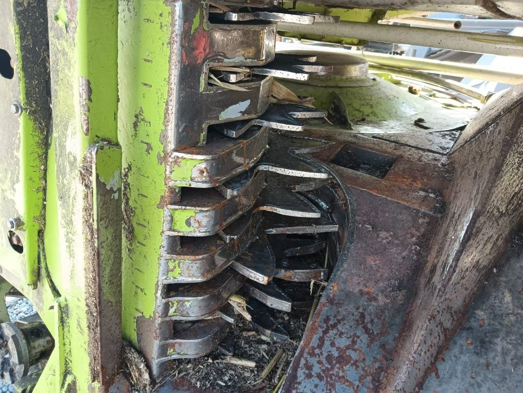 Claas Orbis 900 - Heder de recoltat porumb: Foto 2 Claas Orbis 900 - Heder de recoltat porumb: Foto 2