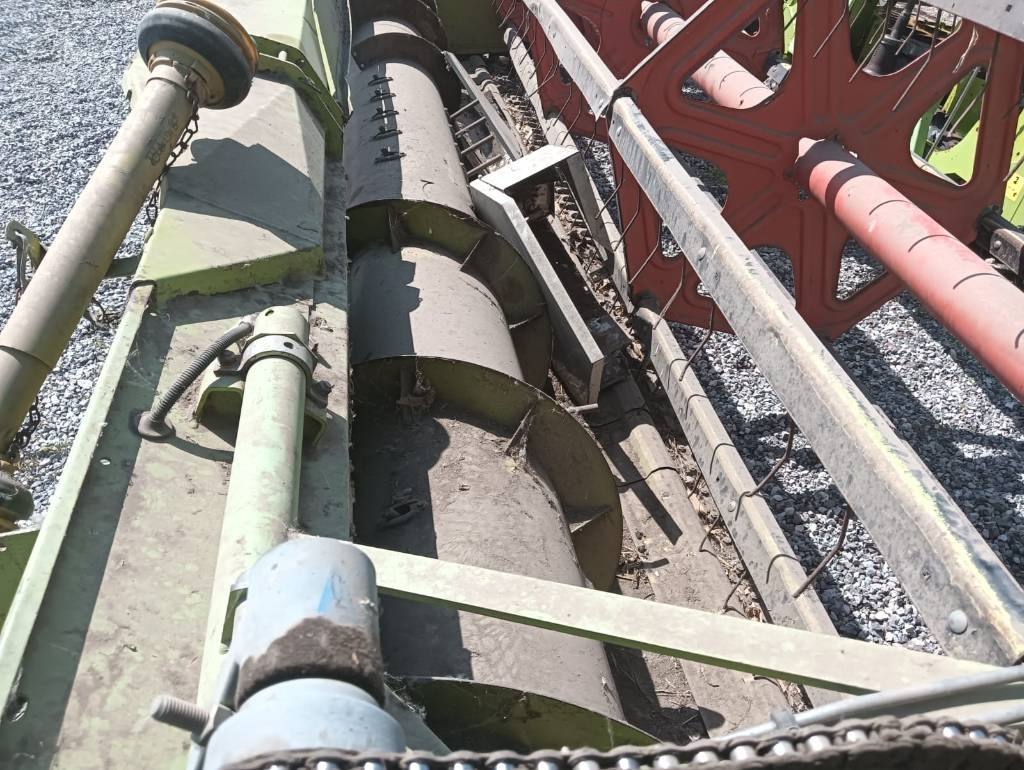 Claas S 450 - Heder: Foto 2 Claas S 450 - Heder: Foto 2