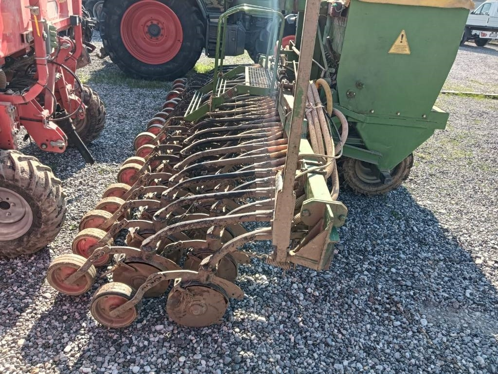 Damax 5 MT - Semănătoare de precizie: Foto 3 Damax 5 MT - Semănătoare de precizie: Foto 3