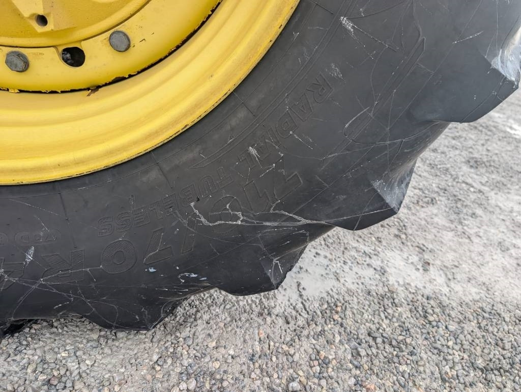 John Deere 7230 R în leasing John Deere 7230 R: Foto 14 John Deere 7230 R în leasing John Deere 7230 R: Foto 14