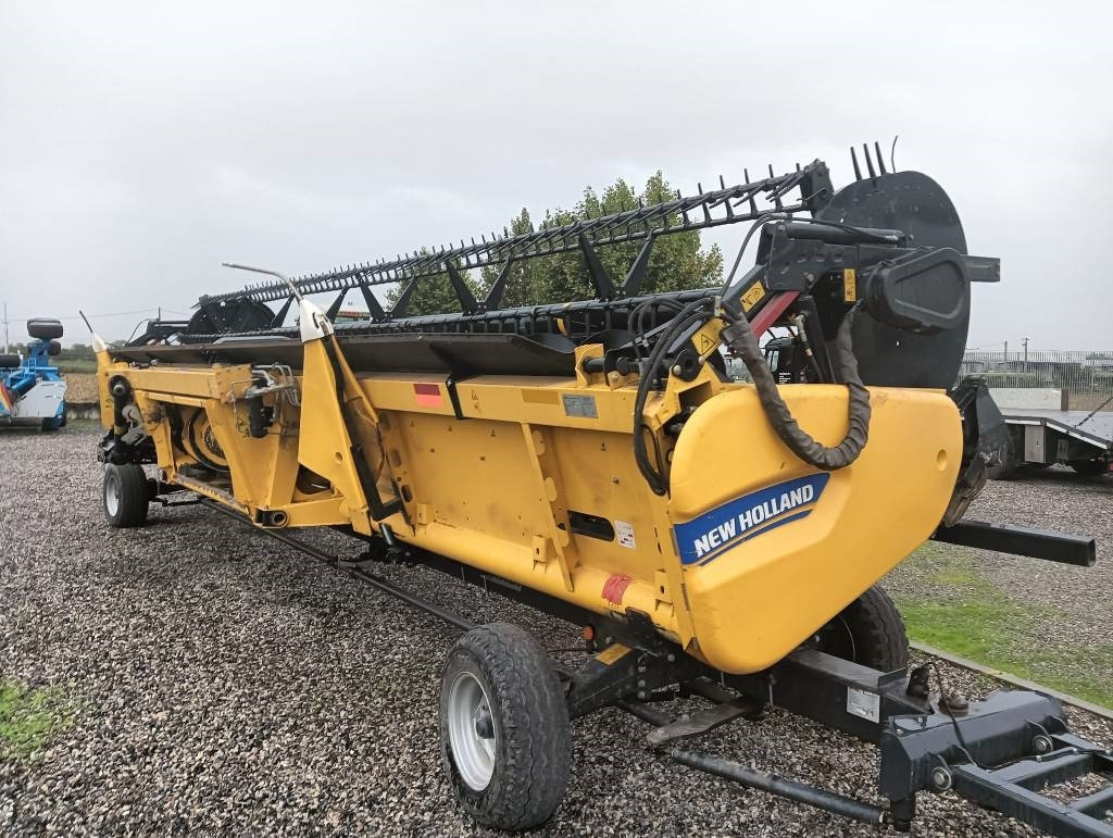 New Holland SOIA A TAPPETI FLEX 9 MT - Utilaje pentru combină agricola: Foto 4 New Holland SOIA A TAPPETI FLEX 9 MT - Utilaje pentru combină agricola: Foto 4