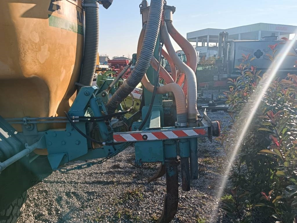 Zunhammer K 14 55PUL - Maşină de împrăştiat gunoi de grajd: Foto 4 Zunhammer K 14 55PUL - Maşină de împrăştiat gunoi de grajd: Foto 4