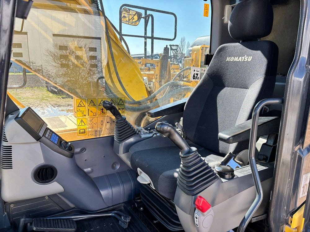 Komatsu PC210LC-11 - Excavator pe şenile: Foto 4 Komatsu PC210LC-11 - Excavator pe şenile: Foto 4