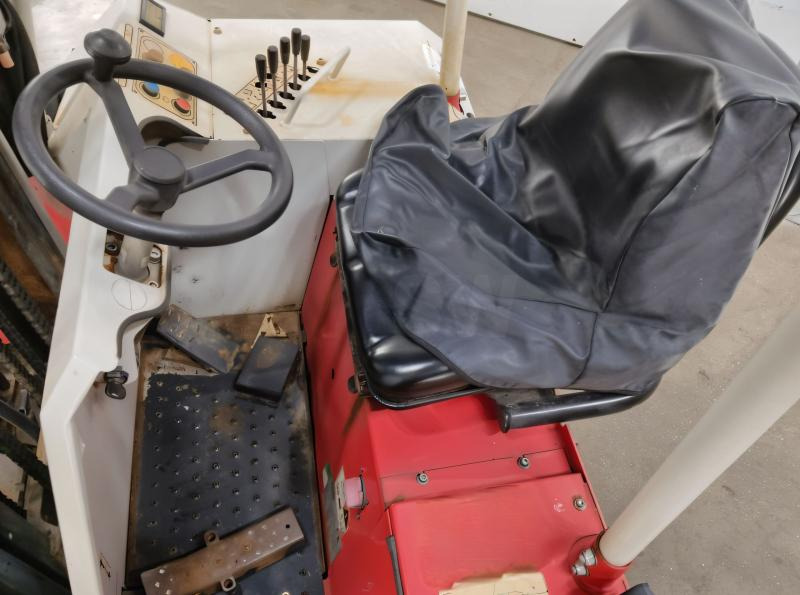 PALFINGER F3-203PX - Stivuitor transportabil: Foto 3 PALFINGER F3-203PX - Stivuitor transportabil: Foto 3