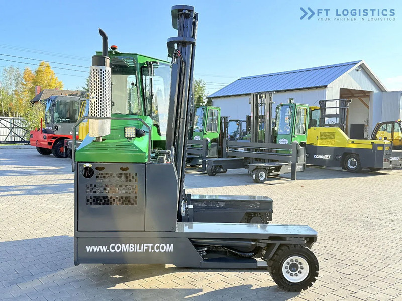 Combilift C4000 / DIESEL / DUPLEX 4100MM / FREE LIFT / SIDE SHIFT / FULL CABIN / EXCELLENT CONDITION / Wide range of four-way and side loa - Stivuitor cu catarg retractabil, cu schimbare rapidă de direcţie: Foto 5 Combilift C4000 / DIESEL / DUPLEX 4100MM / FREE LIFT / SIDE SHIFT / FULL CABIN / EXCELLENT CONDITION / Wide range of four-way and side loa - Stivuitor cu catarg retractabil, cu schimbare rapidă de direcţie: Foto 5