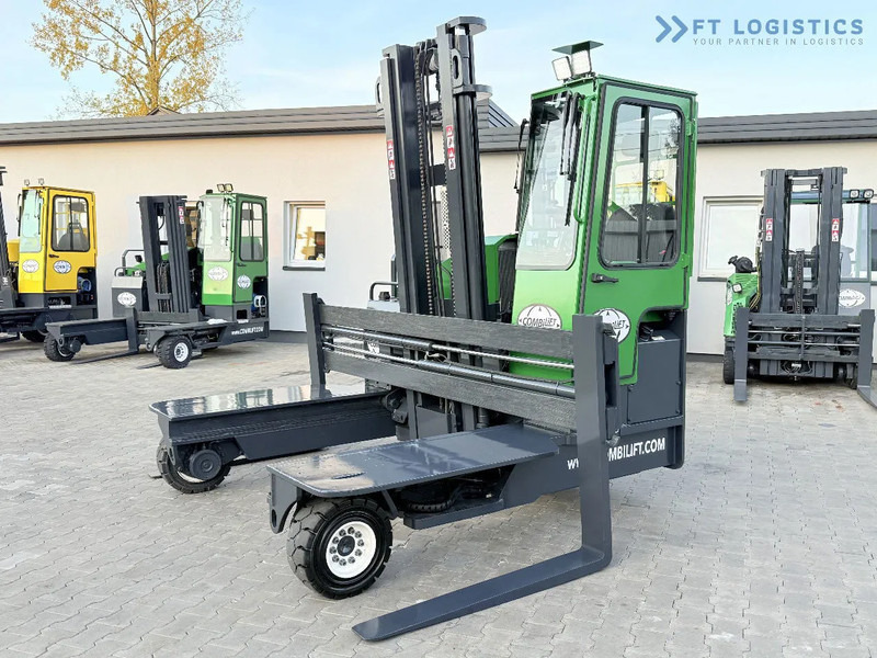Combilift C4500 / DIESEL / DUPLEX 4000MM / WIDE FORK POSITIONER / HEATING / FULL CABIN / EXCELLENT CONDITION / A wide range of four-way an - Stivuitor cu catarg retractabil, cu schimbare rapidă de direcţie: Foto 1 Combilift C4500 / DIESEL / DUPLEX 4000MM / WIDE FORK POSITIONER / HEATING / FULL CABIN / EXCELLENT CONDITION / A wide range of four-way an - Stivuitor cu catarg retractabil, cu schimbare rapidă de direcţie: Foto 1