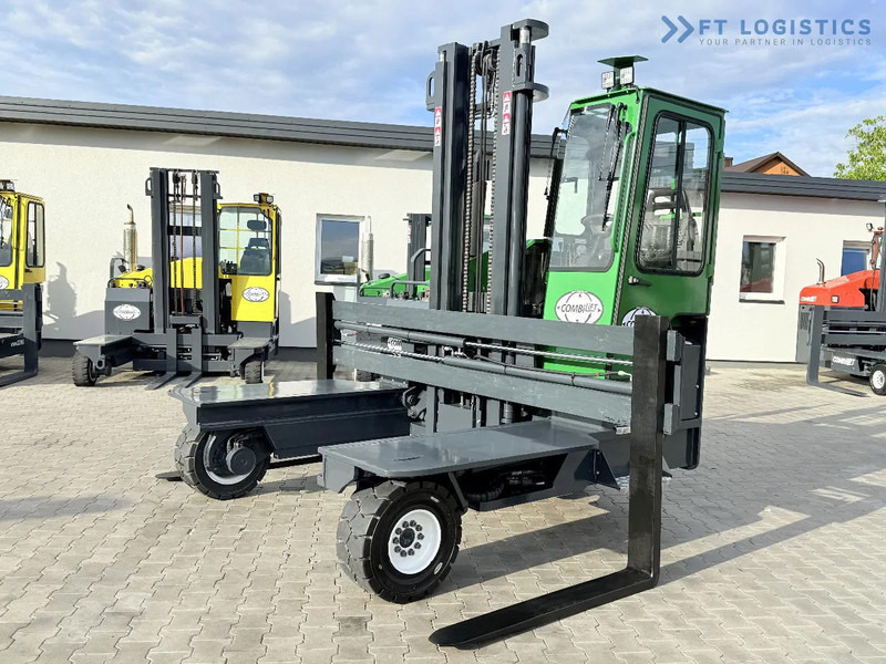 Combilift C5000XL / DIESEL / DUPLEX - 4000MM / WIDE FORK POSITIONER 3350MM / FULL HEATED CABIN / ONLY 6453H / CONDITION - LIKE NEW! C5000X - Stivuitor cu catarg retractabil, cu schimbare rapidă de direcţie: Foto 3 Combilift C5000XL / DIESEL / DUPLEX - 4000MM / WIDE FORK POSITIONER 3350MM / FULL HEATED CABIN / ONLY 6453H / CONDITION - LIKE NEW! C5000X - Stivuitor cu catarg retractabil, cu schimbare rapidă de direcţie: Foto 3