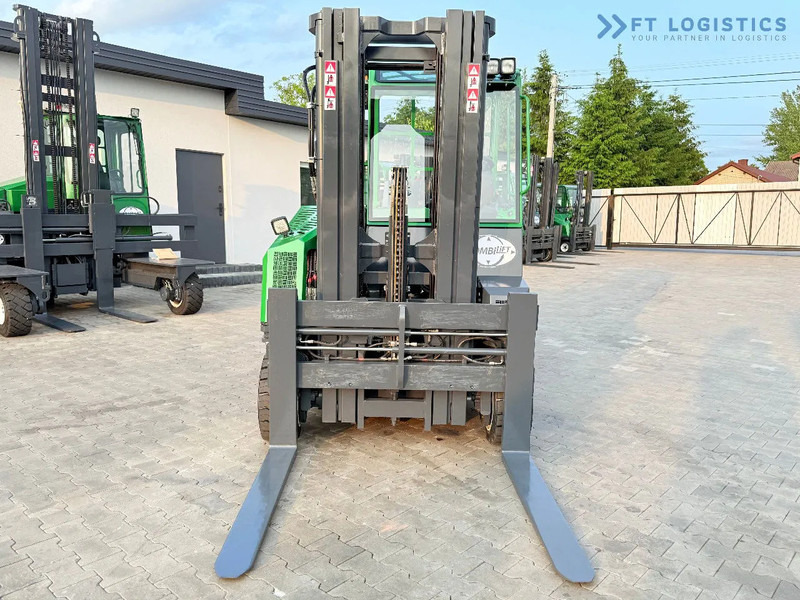 Combilift COMBILIFT C4000CB – TRIPLEX 5200mm – Year 2017 – LPG – FREE LIFT – SIDESHIFT – FORK POSITIONER – CONDITION 5/5 COMBILIFT C4000CB - Stivuitor cu catarg retractabil, cu schimbare rapidă de direcţie: Foto 4 Combilift COMBILIFT C4000CB – TRIPLEX 5200mm – Year 2017 – LPG – FREE LIFT – SIDESHIFT – FORK POSITIONER – CONDITION 5/5 COMBILIFT C4000CB - Stivuitor cu catarg retractabil, cu schimbare rapidă de direcţie: Foto 4