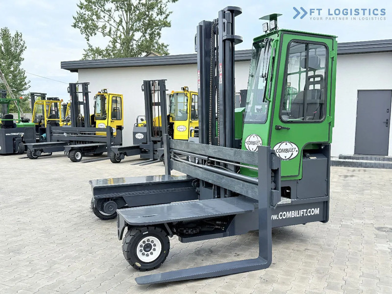 Combilift Combilift C4500 / DIESEL / DUPLEX 4000MM / WIDE FORK POSITIONER / HEATING / FULL CABIN / PERFECT CONDITION / Wide range of four- - Stivuitor cu catarg retractabil, cu schimbare rapidă de direcţie: Foto 4 Combilift Combilift C4500 / DIESEL / DUPLEX 4000MM / WIDE FORK POSITIONER / HEATING / FULL CABIN / PERFECT CONDITION / Wide range of four- - Stivuitor cu catarg retractabil, cu schimbare rapidă de direcţie: Foto 4