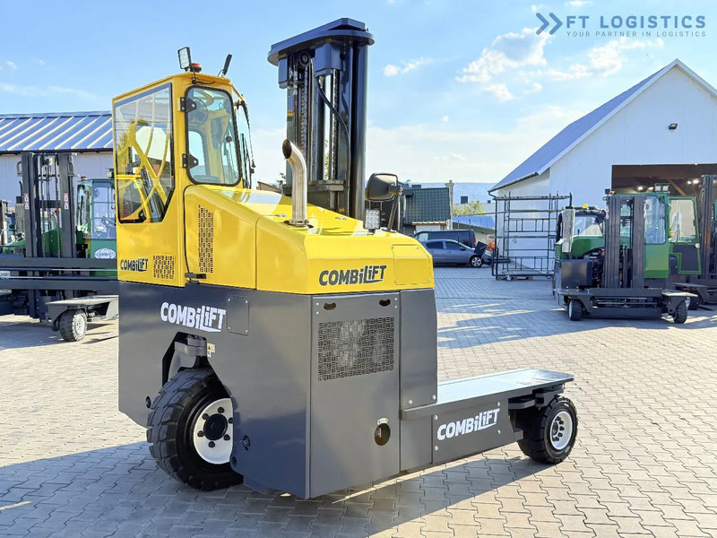 Stivuitor cu catarg retractabil, cu schimbare rapidă de direcţie Combilift Combilift C5000 / DIESEL / TRIPLEX 6000MM / FREE LIFT / FORK POSITIONER / BUILT-IN SCALE / HEATING / FULL CABIN / PERFECT CONDIT: Foto 11 Stivuitor cu catarg retractabil, cu schimbare rapidă de direcţie Combilift Combilift C5000 / DIESEL / TRIPLEX 6000MM / FREE LIFT / FORK POSITIONER / BUILT-IN SCALE / HEATING / FULL CABIN / PERFECT CONDIT: Foto 11
