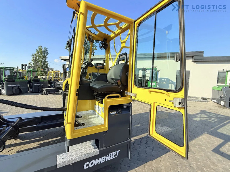 Stivuitor cu catarg retractabil, cu schimbare rapidă de direcţie Combilift Combilift C5000 / DIESEL / TRIPLEX 6000MM / FREE LIFT / FORK POSITIONER / BUILT-IN SCALE / HEATING / FULL CABIN / PERFECT CONDIT: Foto 17 Stivuitor cu catarg retractabil, cu schimbare rapidă de direcţie Combilift Combilift C5000 / DIESEL / TRIPLEX 6000MM / FREE LIFT / FORK POSITIONER / BUILT-IN SCALE / HEATING / FULL CABIN / PERFECT CONDIT: Foto 17