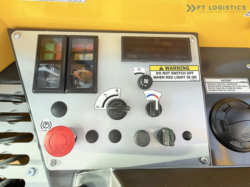 Stivuitor cu catarg retractabil, cu schimbare rapidă de direcţie Combilift FOUR-WAY / MULTI-DIRECTIONAL FORKLIFT C5000XL / GAS / TRIPLEX 6000MM / FREE LIFT / FORK POSITIONER / HEATING / EXTENDABLE FORKS: Foto 20