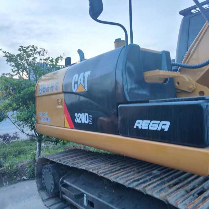Reasonable Price Japan Original 330d2 Caterpillar Excavator CAT USED 329D2 320D2 325D 315D Excavator - Excavator pe şenile: Foto 3 Reasonable Price Japan Original 330d2 Caterpillar Excavator CAT USED 329D2 320D2 325D 315D Excavator - Excavator pe şenile: Foto 3
