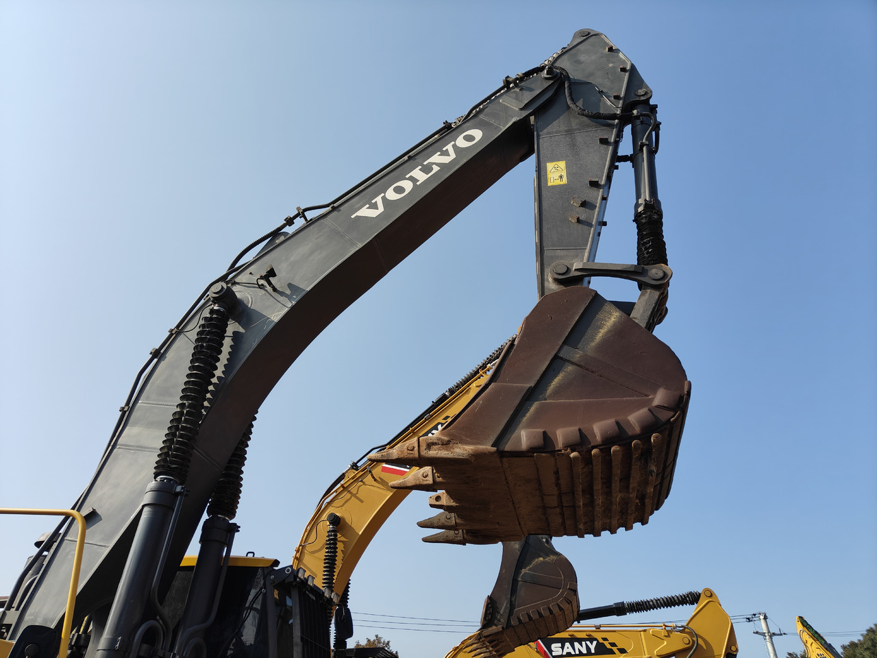 Used Excavator Big Machine VOLVO EC480DL - Excavator pe şenile: Foto 4 Used Excavator Big Machine VOLVO EC480DL - Excavator pe şenile: Foto 4