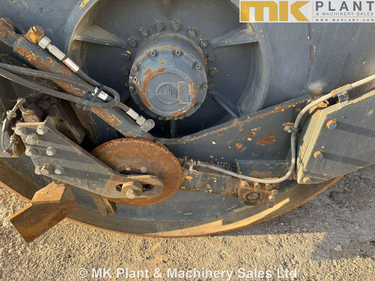 HAMM - Cilindru compactor pentru asfalt: Foto 3 HAMM - Cilindru compactor pentru asfalt: Foto 3