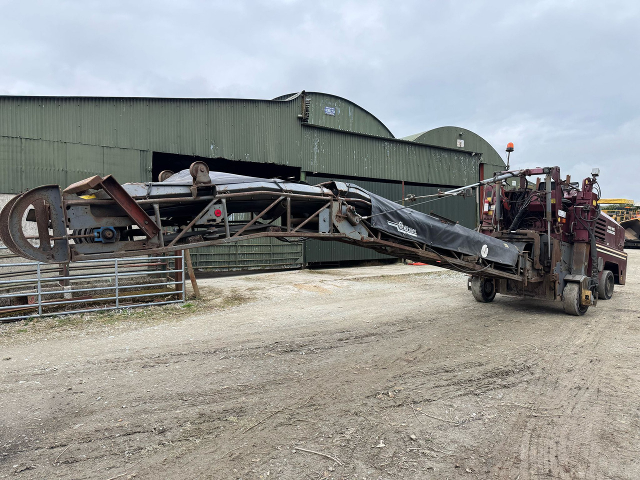 WIRTGEN W1000 - Utilaje pentru frezare: Foto 5 WIRTGEN W1000 - Utilaje pentru frezare: Foto 5