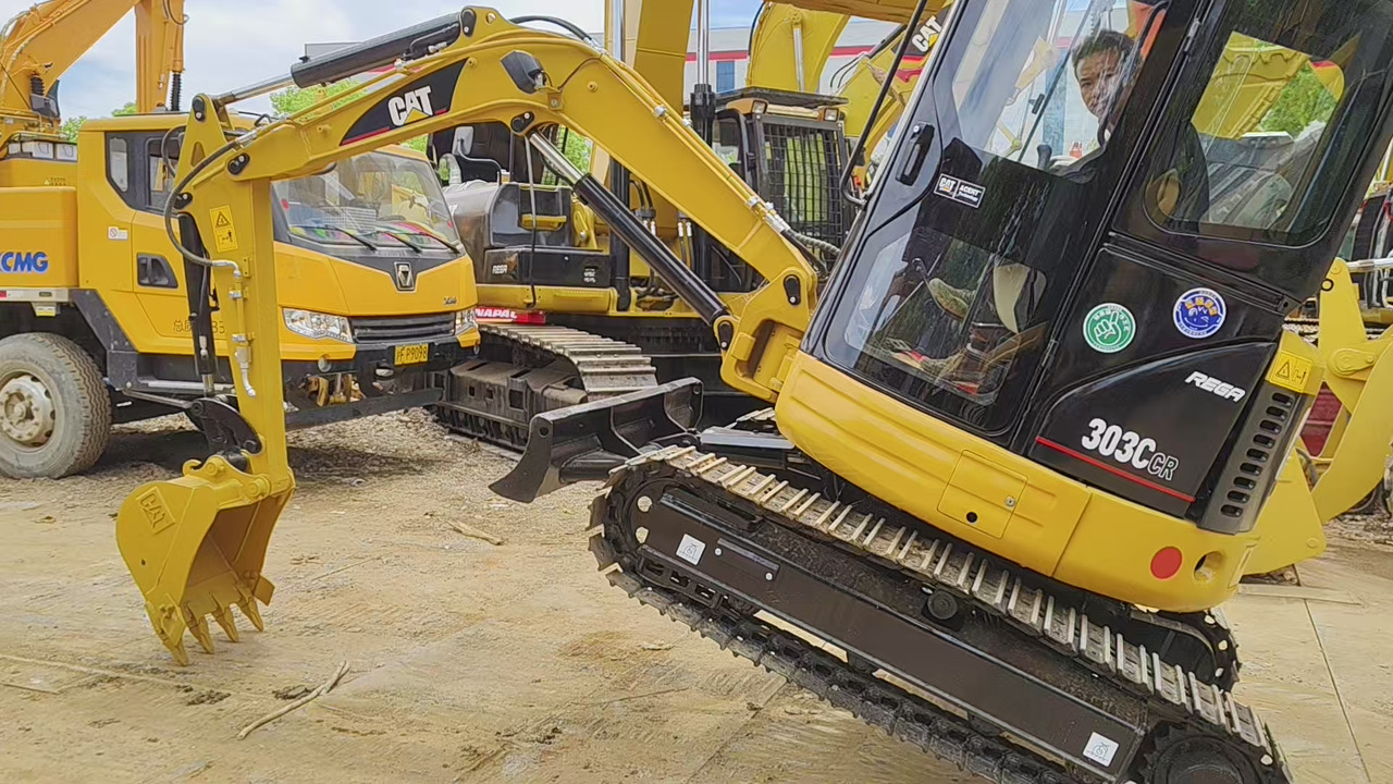 CATERPILLAR 303C - Mini excavator: Foto 5 CATERPILLAR 303C - Mini excavator: Foto 5