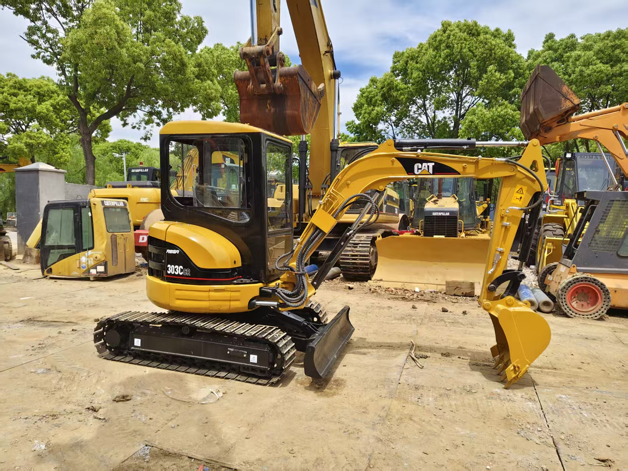 CATERPILLAR 303C - Mini excavator: Foto 2 CATERPILLAR 303C - Mini excavator: Foto 2