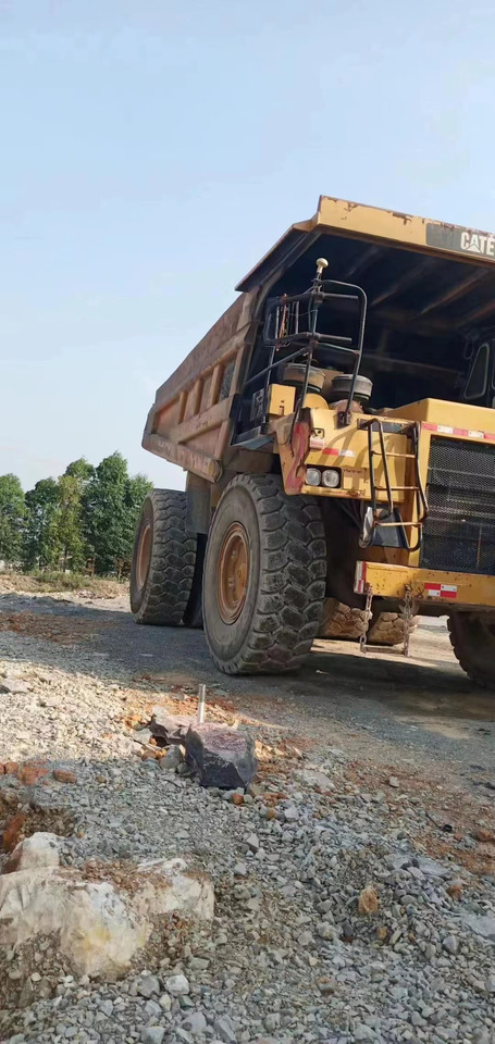 CATERPILLAR 773D - Camion basculantă: Foto 3 CATERPILLAR 773D - Camion basculantă: Foto 3