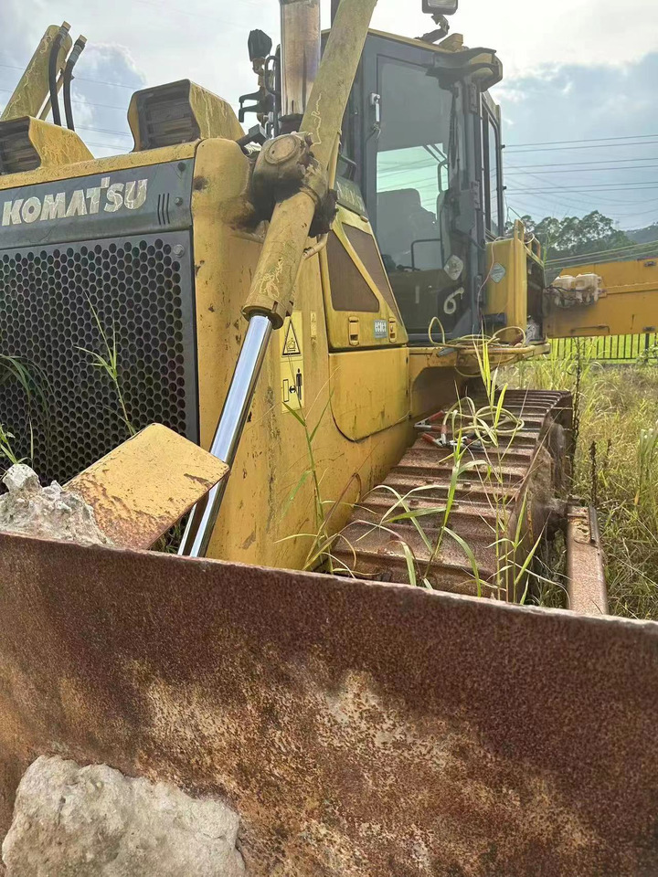 KOMATSU D65EX - Buldozer: Foto 4 KOMATSU D65EX - Buldozer: Foto 4