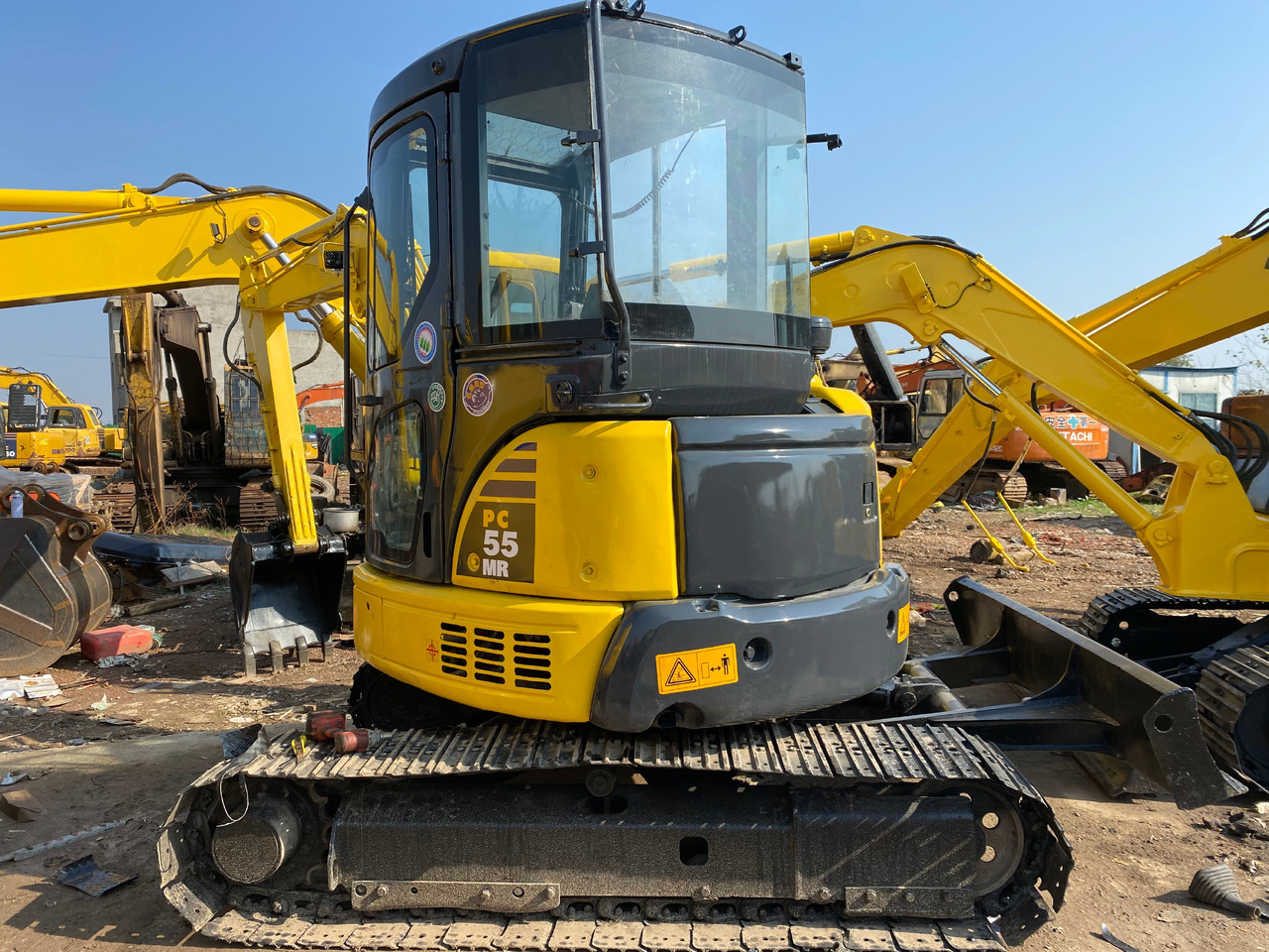 KOMATSU PC55MR - Excavator pe şenile: Foto 1 KOMATSU PC55MR - Excavator pe şenile: Foto 1