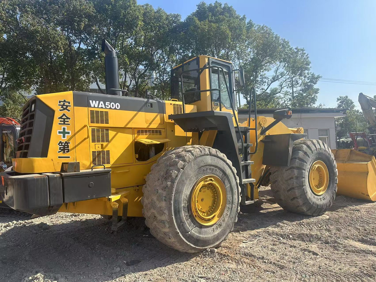 KOMATSU WA500-3 - Încărcător frontal pe pneuri: Foto 3 KOMATSU WA500-3 - Încărcător frontal pe pneuri: Foto 3